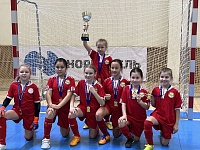 Юные тюменки выиграли турнир по мини-футболу в Ялуторовске