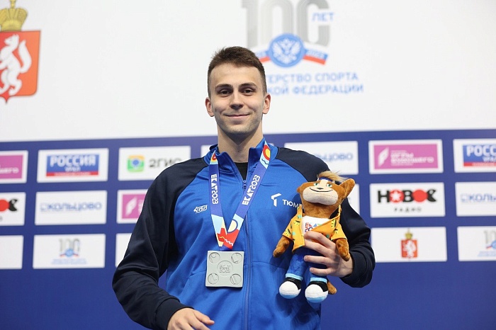 Двукратный призёр фестиваля университетского спорта по плаванию Егор Юрченко: «В Екатеринбурге впервые ощутил, что такое международный уровень»