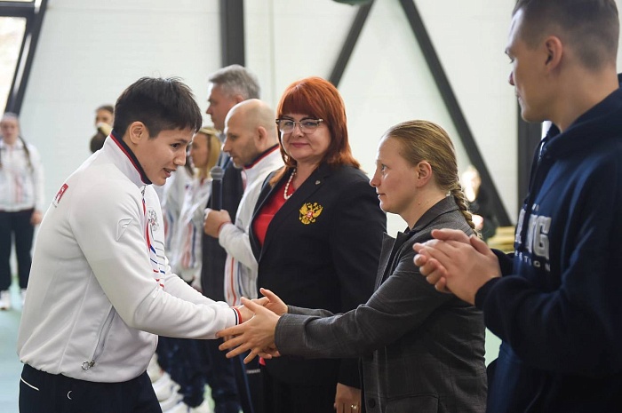 Тюменка Альбина Молдажанова вошла в состав сборной России на чемпионат Европы в боксу в Сербии