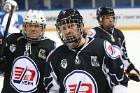 Тюменские хоккейные команды играют в НХЛ